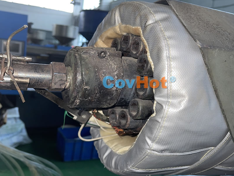 <a href=http://www.hk5u2.cn/e/tags/?tagname=%E6%B3%A8%E5%A1%91%E6%9C%BA%E4%BF%9D%E6%B8%A9 target=_blank class=infotextkey>注塑機保溫</a>,炮筒<a href=http://www.hk5u2.cn/e/tags/?tagname=%E4%BF%9D%E6%B8%A9%E5%A5%97 target=_blank class=infotextkey>保溫套</a>,方便檢修